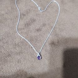 14k Wire Gold Necklace With Pendant 