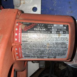 Milwaukee Circular Saw