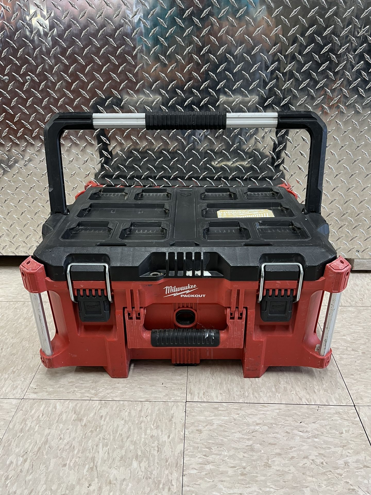 Milwaukee Packout Box 22x16x12 *4231