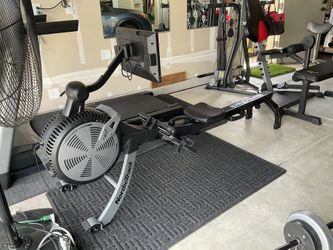 Nordic Track RW700 Rowing machine