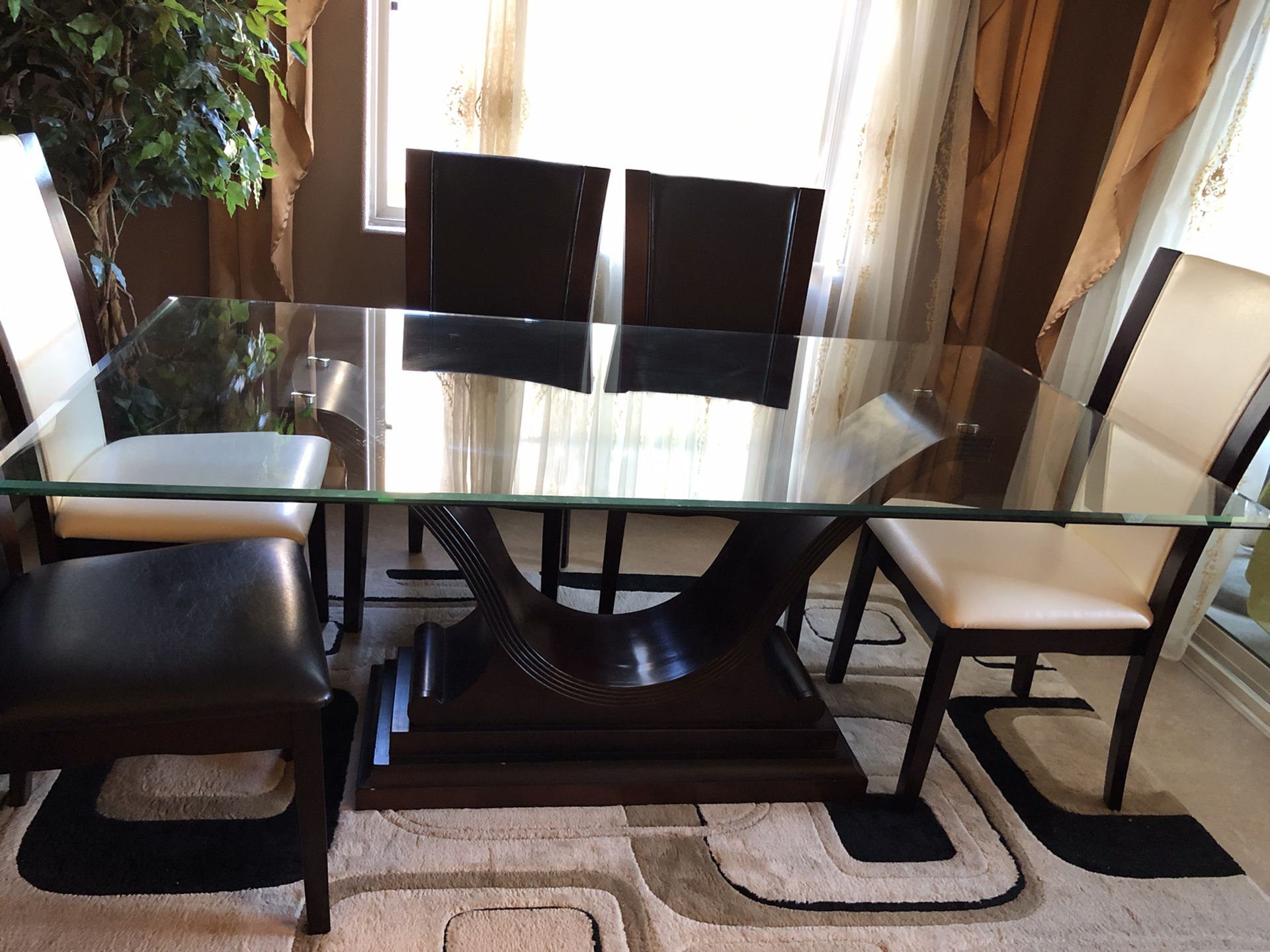 Glass top dinning table set