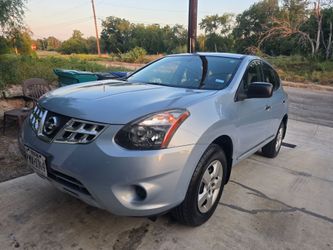2014 Nissan Rogue Select