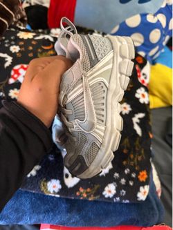 Kid shoes