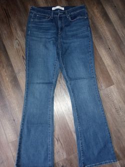 Levis Strauss