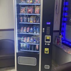 Slim Compact Combo Vending Machine With Credit Card Reader 