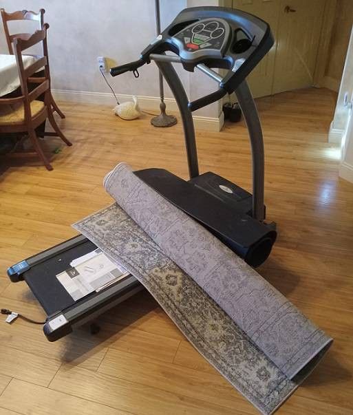 Merit 710T Treadmill w 6x9 Rug SUPER-LOW-USE! All Parts