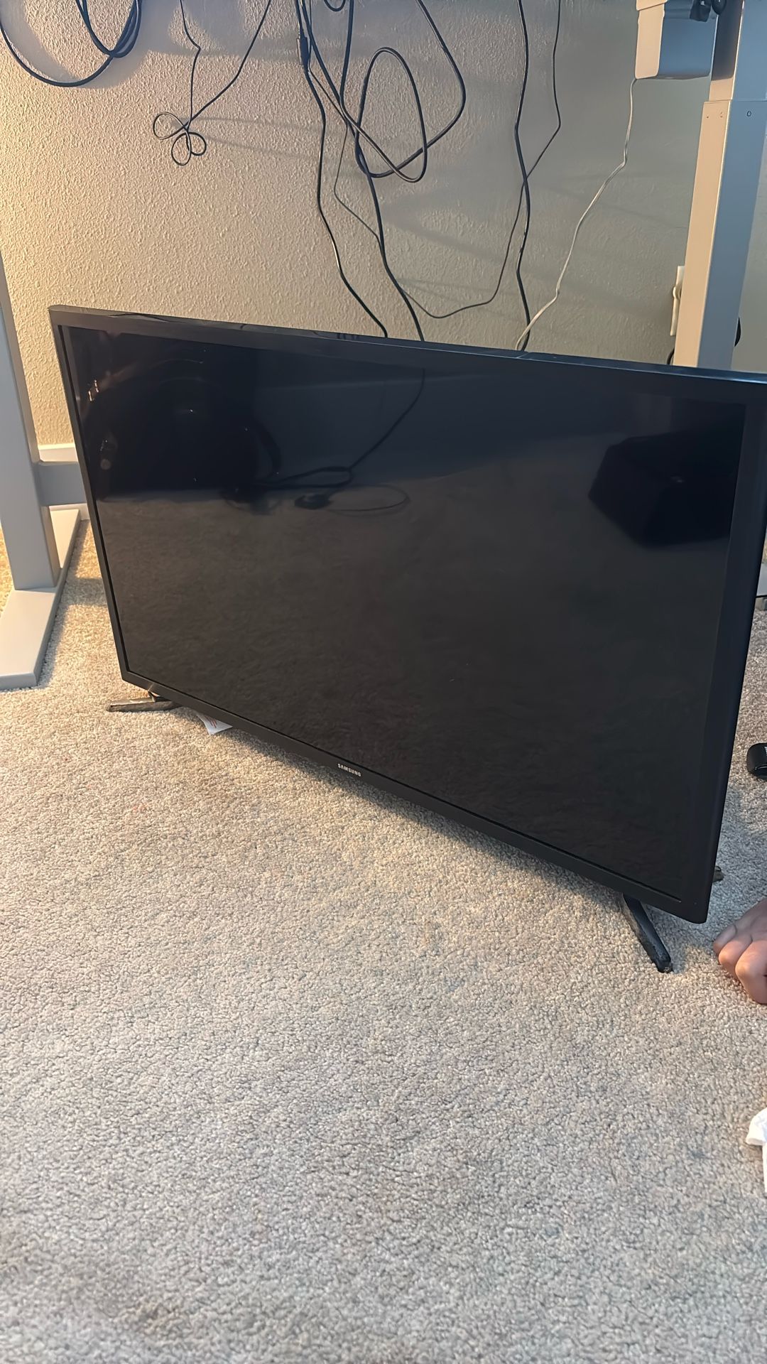 32” Samsung TV