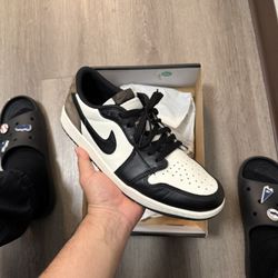 Air Jordan 1 Mocha Low OG Size 10