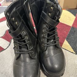 Yoki Combat Boots Women’s Size 10