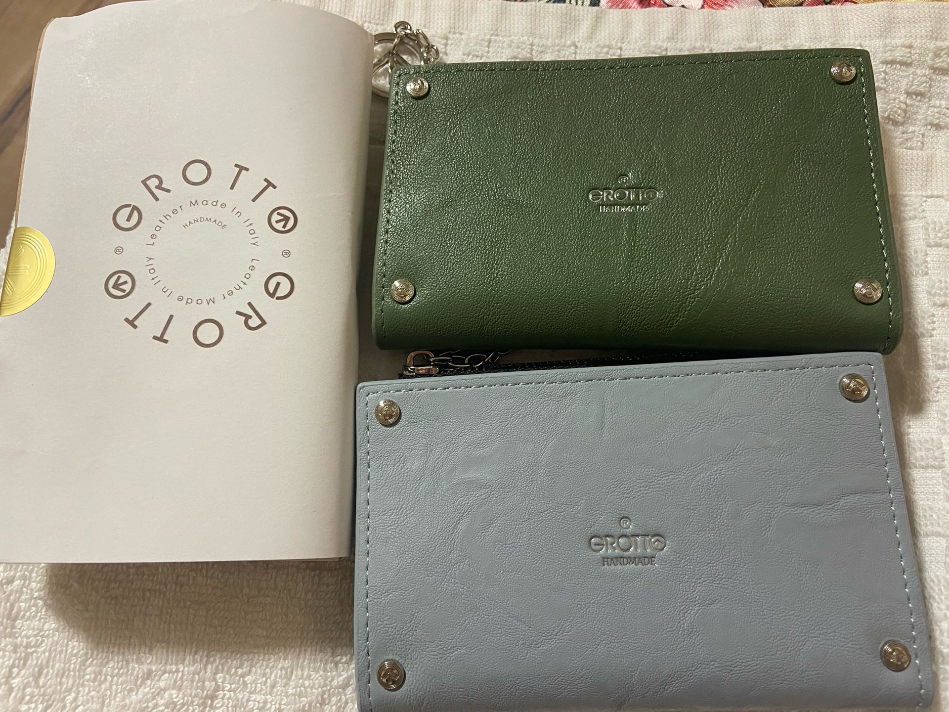 Grotto Card Wallet