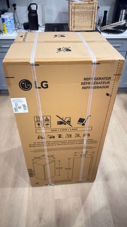 LG Mini Refrigerator 5.79 cu stainless steel– New in Box — with freezer