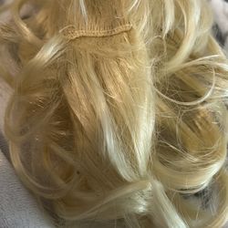 Large hair clip blonde hair extension messy hair 