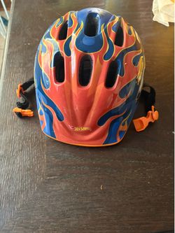 Kids hot wheel helmet