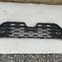 Toyota RAV4 Grill 2019-2025, Toyota RAV4 Front Bumper Grill, OEM ORIGINAL TOYOTA PART 