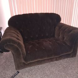 LOVESEAT/ MAKE OFFER