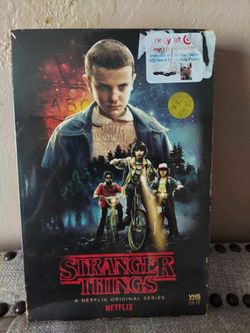 Sealed Starnger Things Season 1 Blu Ray And Dvd Set New  Never Open