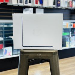 MacBook Air 15in M3 Chip 512gb 