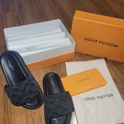 NEW BLACK SLIDES