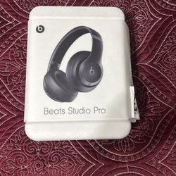 Beats Studio Pro