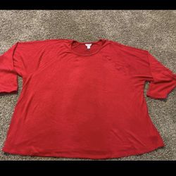 Gorgeous red light weight sweater size 5 XL