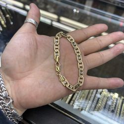14k Solid Bracelet 22.7g $2247