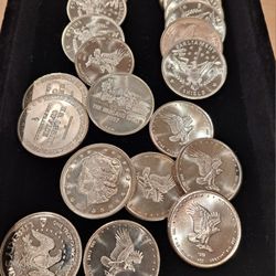 20 TOTAL PRISTINE 1981 Thru 1987 VINTAGE  .999%  PURE SILVER ROUND'S**@ SPOT &  💯% FIRM!!