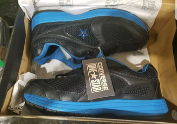 Men's Converse Work Shoes Steel Toe Oxford C1620. Condition is New with box.