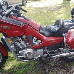 1984 Yamaha Venture 