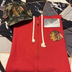 NHL Chicago Blackhawks Official Hoodie & SnapBack Hat - Size XL **Brand New**