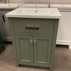 24” Green Solid Wood Bathroom Vanity with Ceramic Top (V85)
