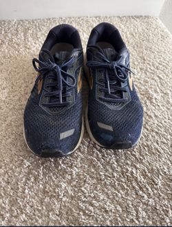 Brooks Ghost 12 Running Shoes