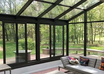 Custom Glass Sunroom