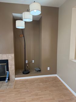 Floor lamp