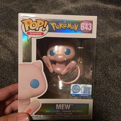 Funko Pop Pokemon Mew Pearlescent Pokemon Center