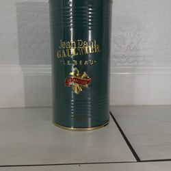 Jean paul gaultier, le beau le parfum