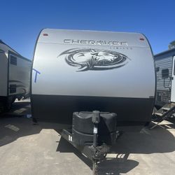 Cherokee 28 Ft