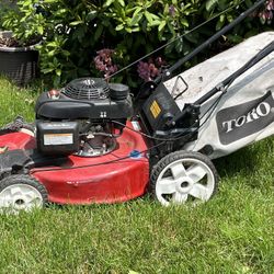 Toro Self Propelled Lawn Mower With Honda Engine Gcv160
