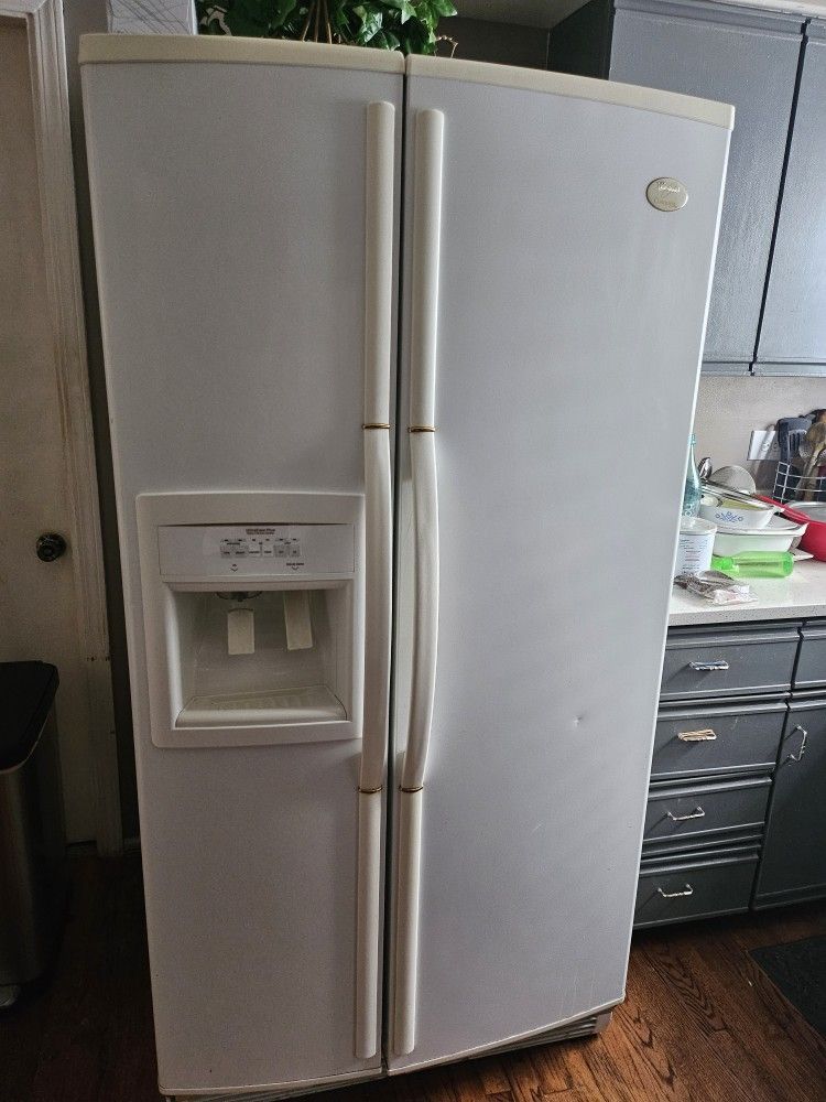 Whirlpool Refrigerators 36x32x70