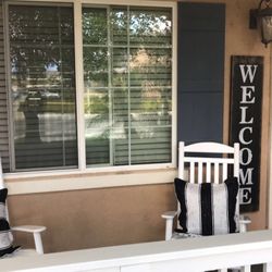 Farmhouse Front Porch Rocking Chairs 