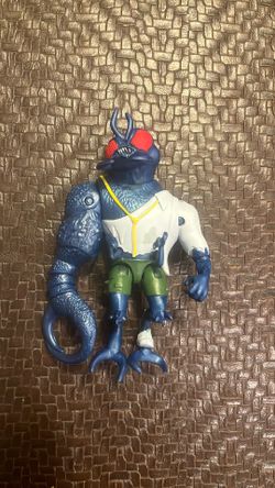 Turtles Mayhem Action Figure Superfly Fly Guy TMNT 2023 Missing Wing
