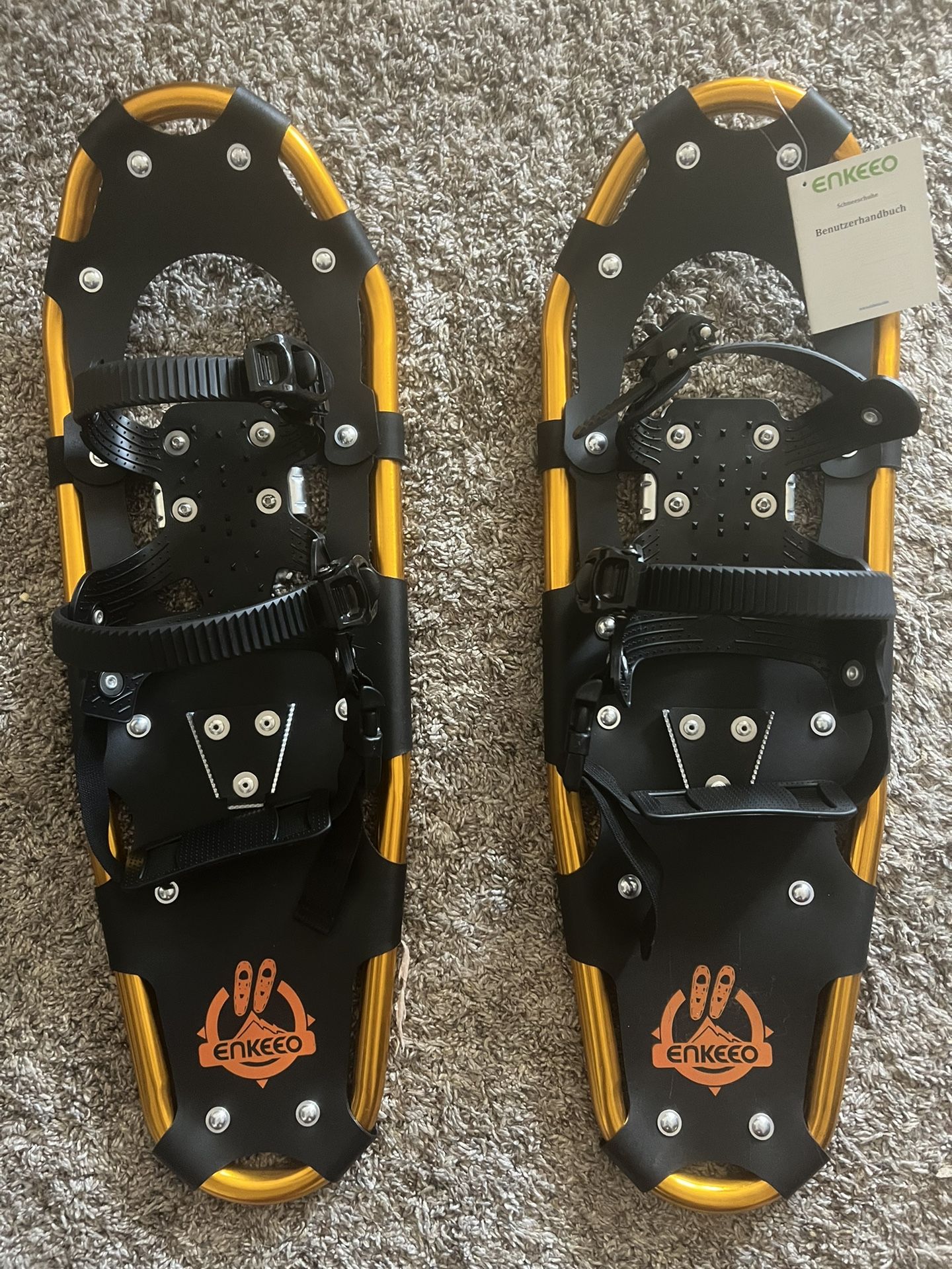 Enkeeo Snowshoes New With Tags