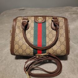 Gucci Medium Bag