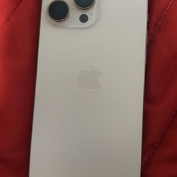 16 pro max 256gb battery 100% life