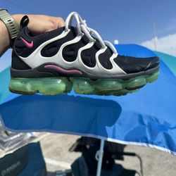 VaporMax Plus “Do You”