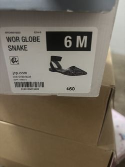 Women Flats