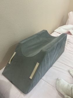 Leg Pillow