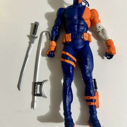 McFarlane  Death stroke Rebirth Page Puncher