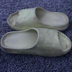 Glow Green Yeezy slides Authentic