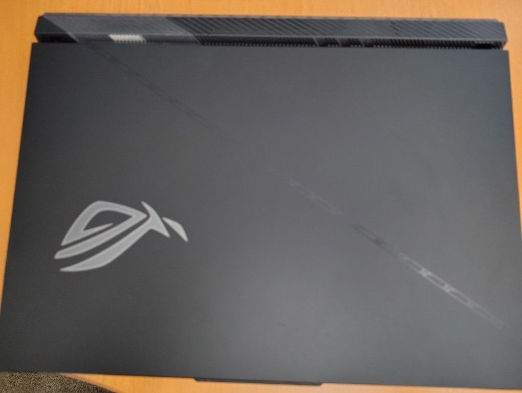 Asus ROG Strix SCAR 16 RTX 4080