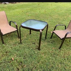 Toddler/Small Kids Outdoor Glass Top Table With 2 Chairs